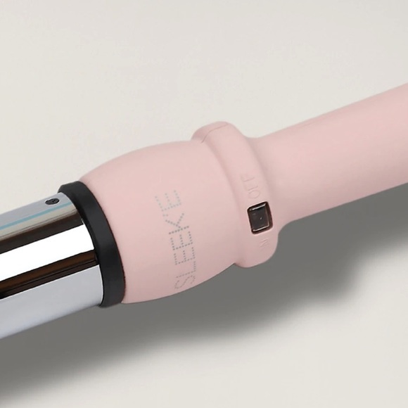 SLEEKE 32MM TITANIUM CURLING WAND main image 8